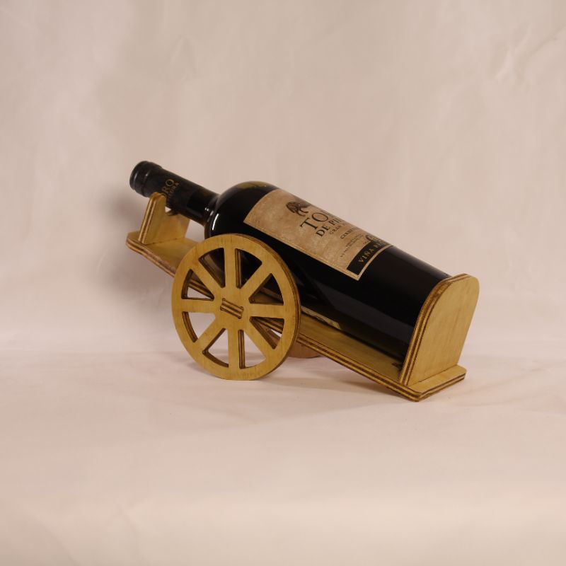 Carreta porta vino de madera